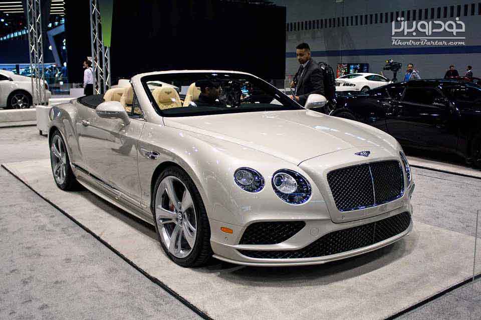 Supercars-of-Chicago-Auto-Show-11