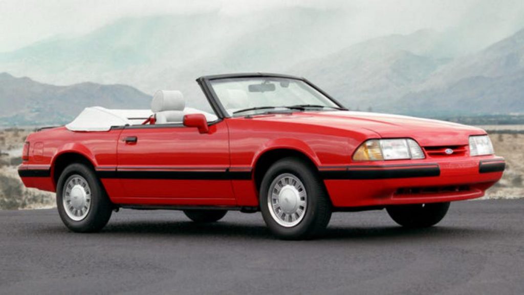 Ford Mustang 1989 (Convertible)