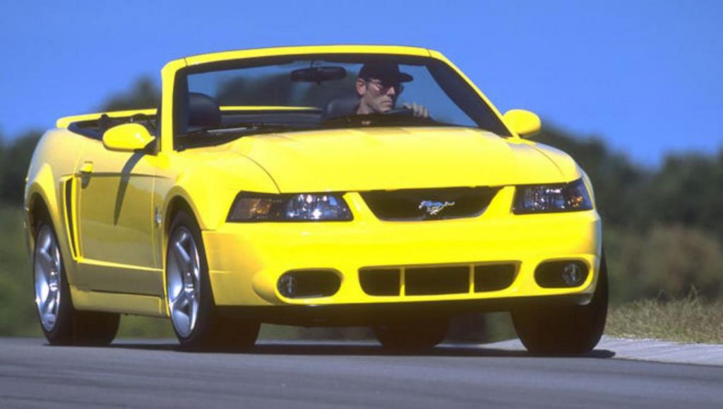Ford Mustang 2003 (SVT Cobra)
